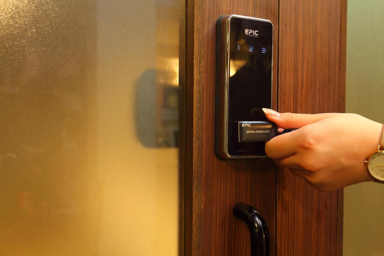 พลาซา โฮเต็ล โตโยตะ Hotel โทโยตะ ภายนอก รูปภาพ