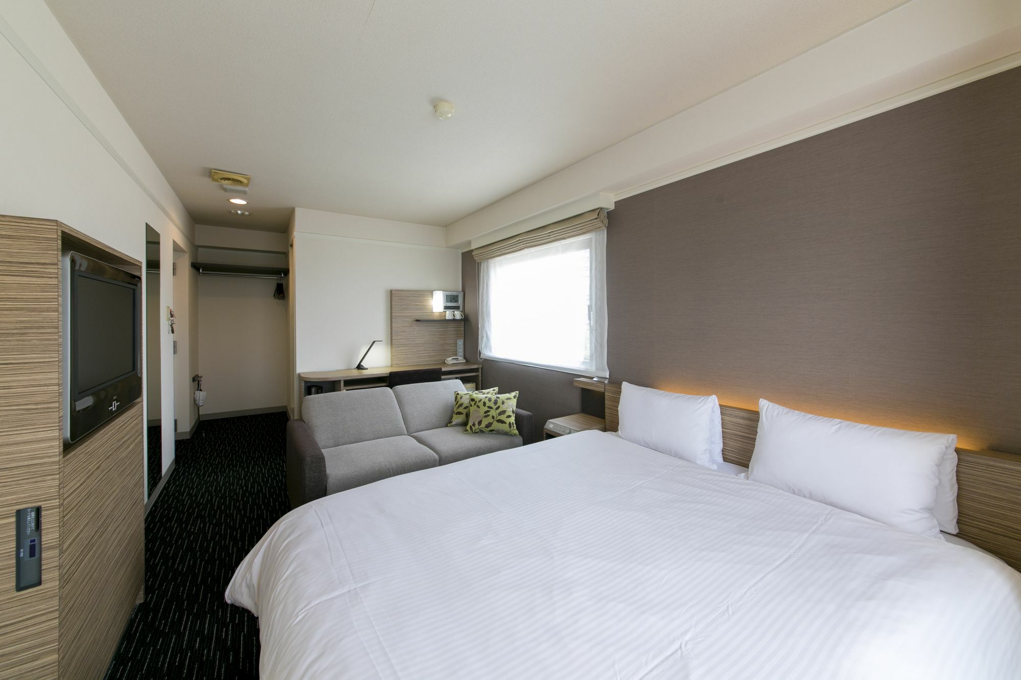 พลาซา โฮเต็ล โตโยตะ Hotel โทโยตะ ภายนอก รูปภาพ